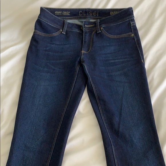 DL1961 Emma Legging Jean - Picture 2 of 4